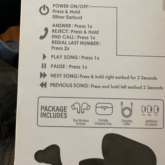 Lifestyle Advanced True Wireless Earbuds - Picture 3 of 3